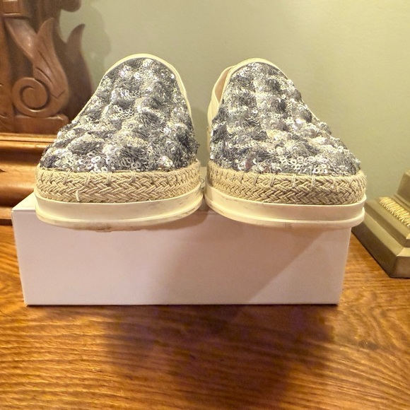 Tod's Cream Leather Silver Sequin Embellished Espadrille Loafers Size 37/7 - Picture 7 of 15